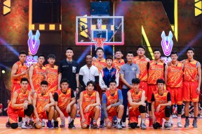 今晨法兰克福调整名单以备CBA季后赛，防线松动环节打磨，更衣室稳定，临场指挥获称赞(cba篮球经理)-电竞竞猜